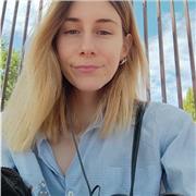 Profesora de lengua castellana y literatura ofrece clase para todos los niveles